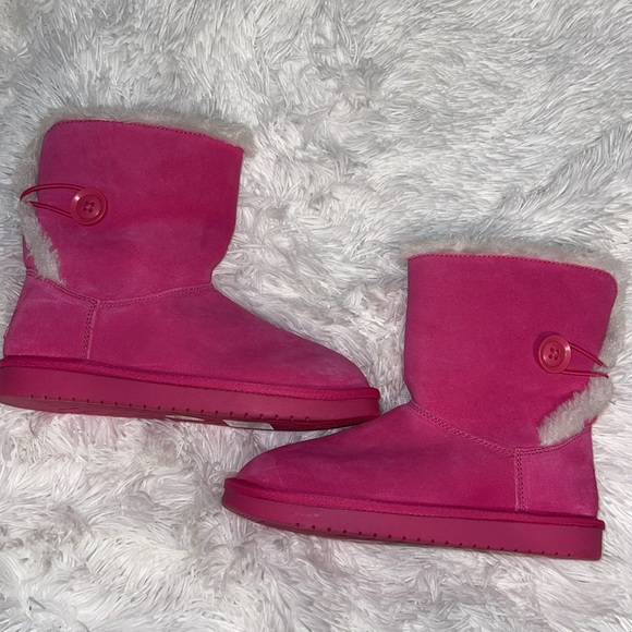 Koolaburra UGG Kids Boots - Picture 1 of 5